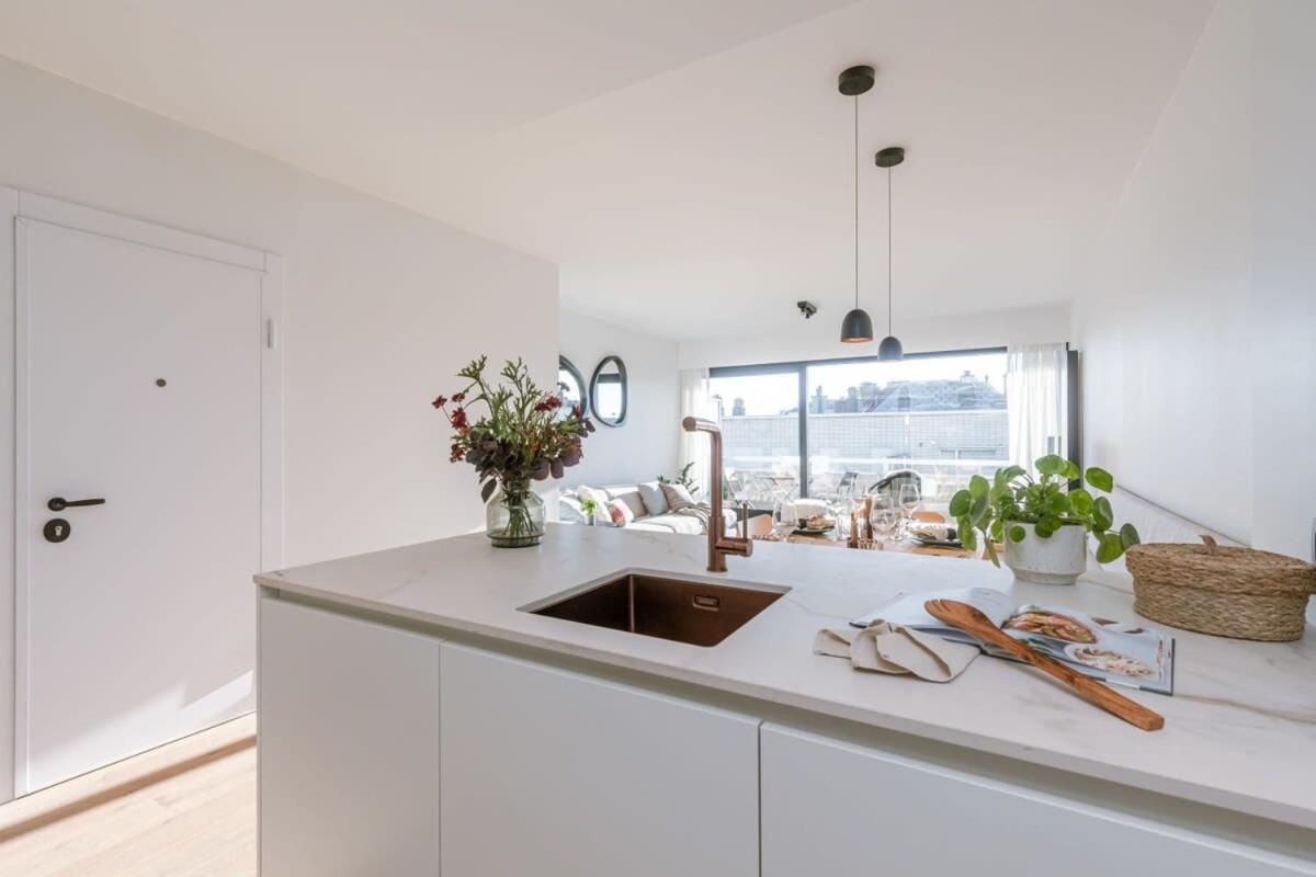 Stunning And Modern Apartment With Sunny Balcony Knokke-Heist Dış mekan fotoğraf