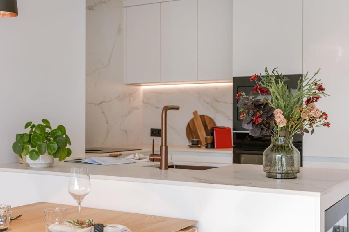 Stunning And Modern Apartment With Sunny Balcony Knokke-Heist Dış mekan fotoğraf