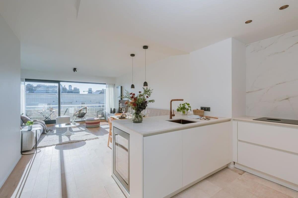 Stunning And Modern Apartment With Sunny Balcony Knokke-Heist Dış mekan fotoğraf