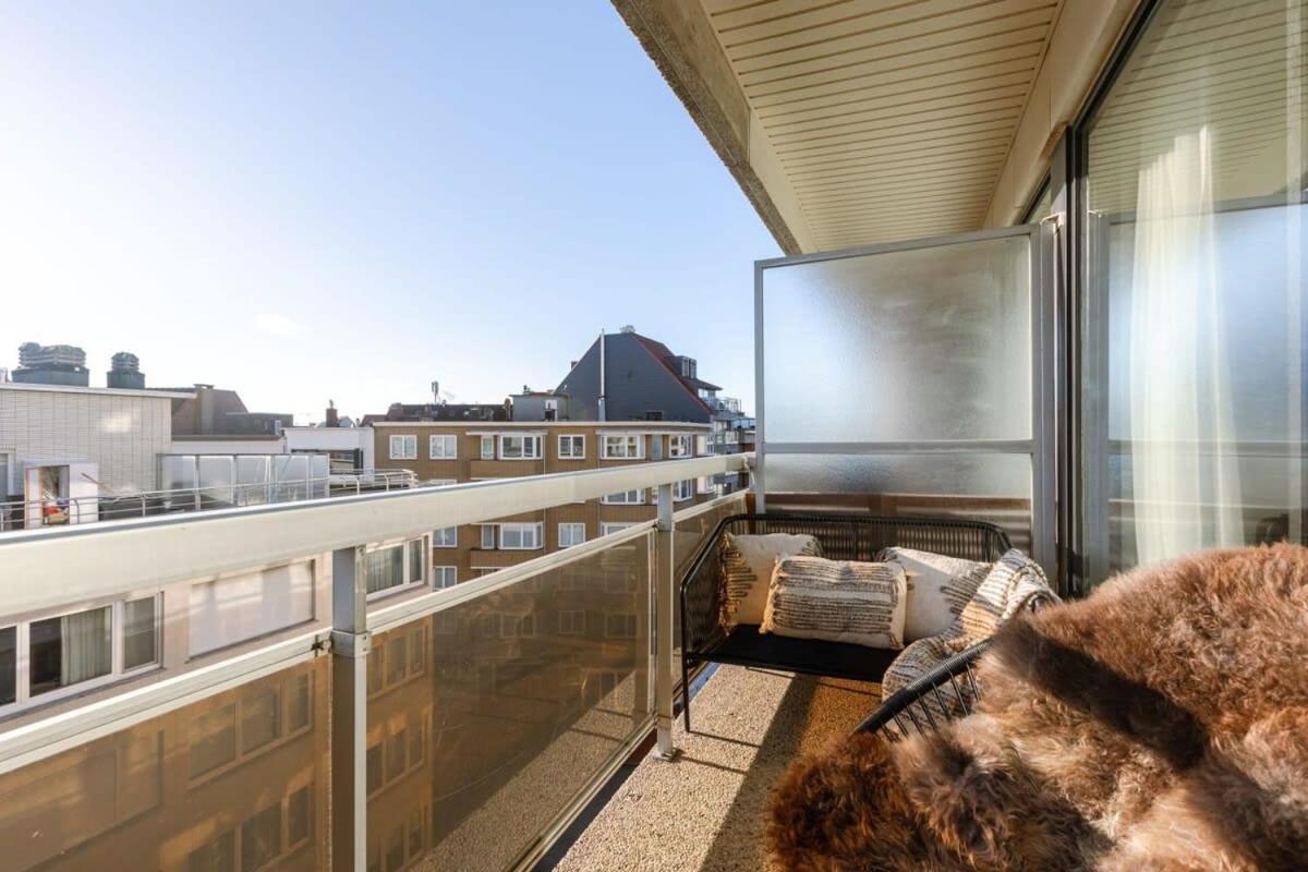 Stunning And Modern Apartment With Sunny Balcony Knokke-Heist Dış mekan fotoğraf